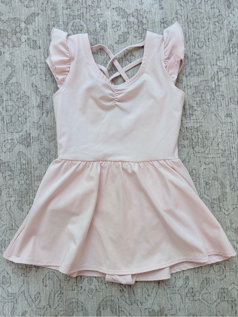 HM Move Dance Leotard size 4-6 Girls
